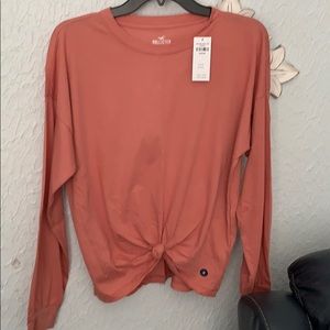 Hollister boyfriend shirt. Very comfy! Cute!